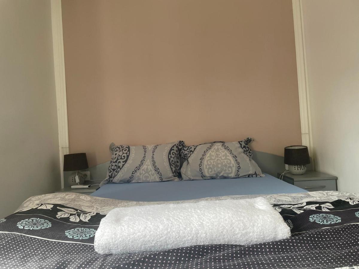 Manana Guest Rooms Plovdiv Eksteriør billede
